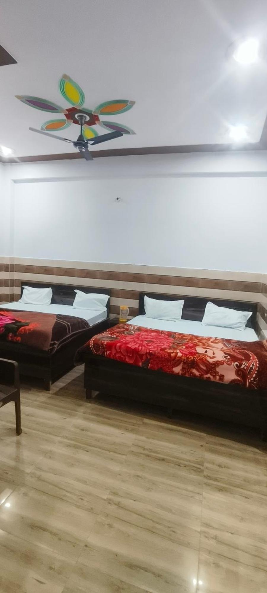 K.D.Dham Near Prem Mandir1 호텔 Vrindāvan 외부 사진