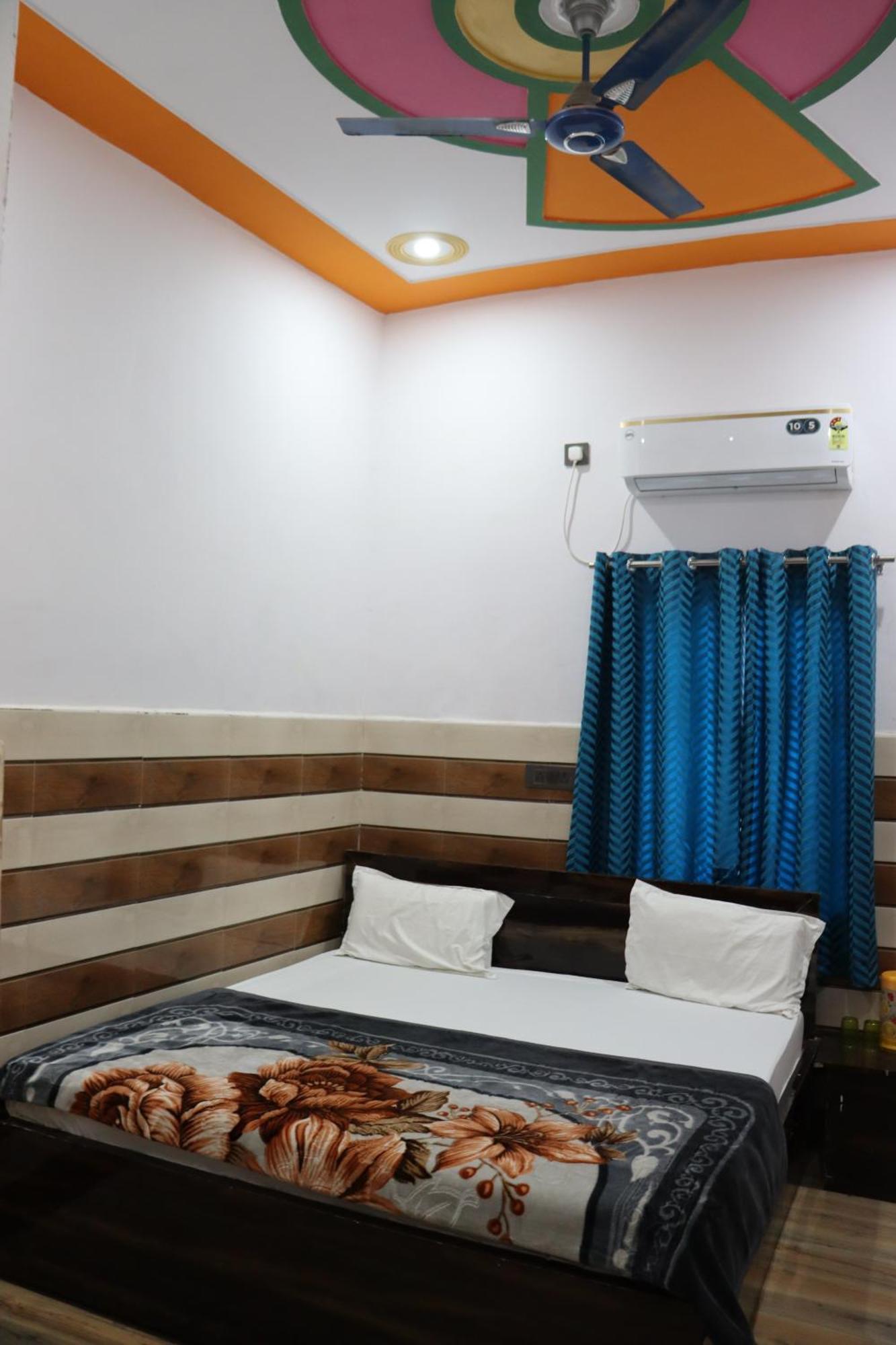 K.D.Dham Near Prem Mandir1 호텔 Vrindāvan 외부 사진